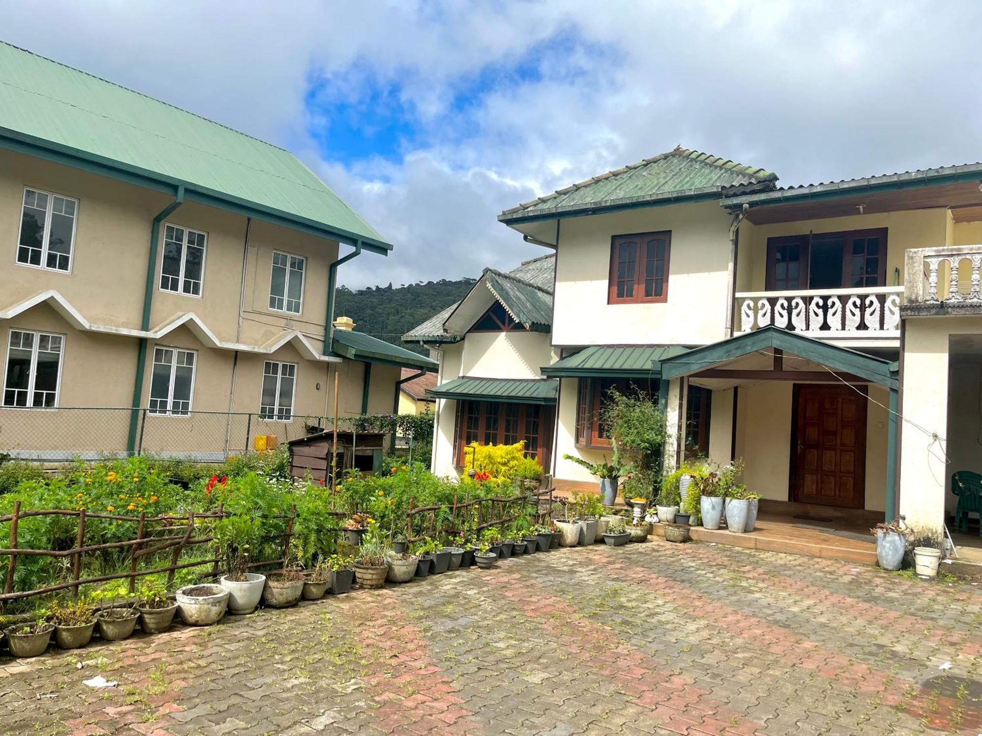 Selis Manor Apartment Nuwara Eliya Ngoại thất bức ảnh